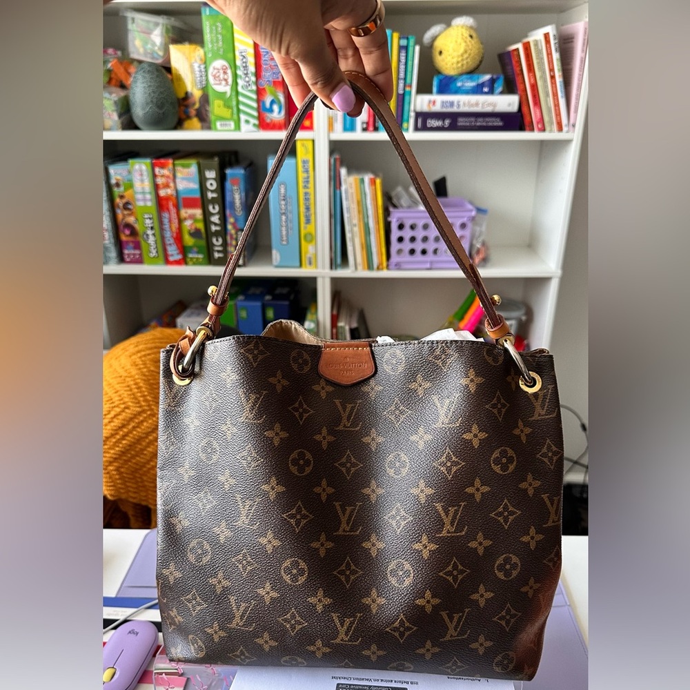 Louis Vuitton Graceful MM